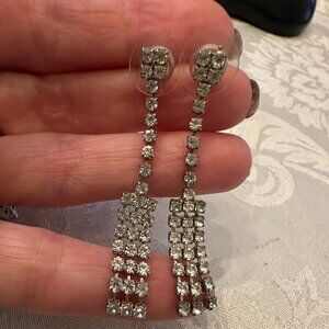Vintage Costume Jewelry - Dangling 3 Row Rhinestone Post Earrings Retired - EUC